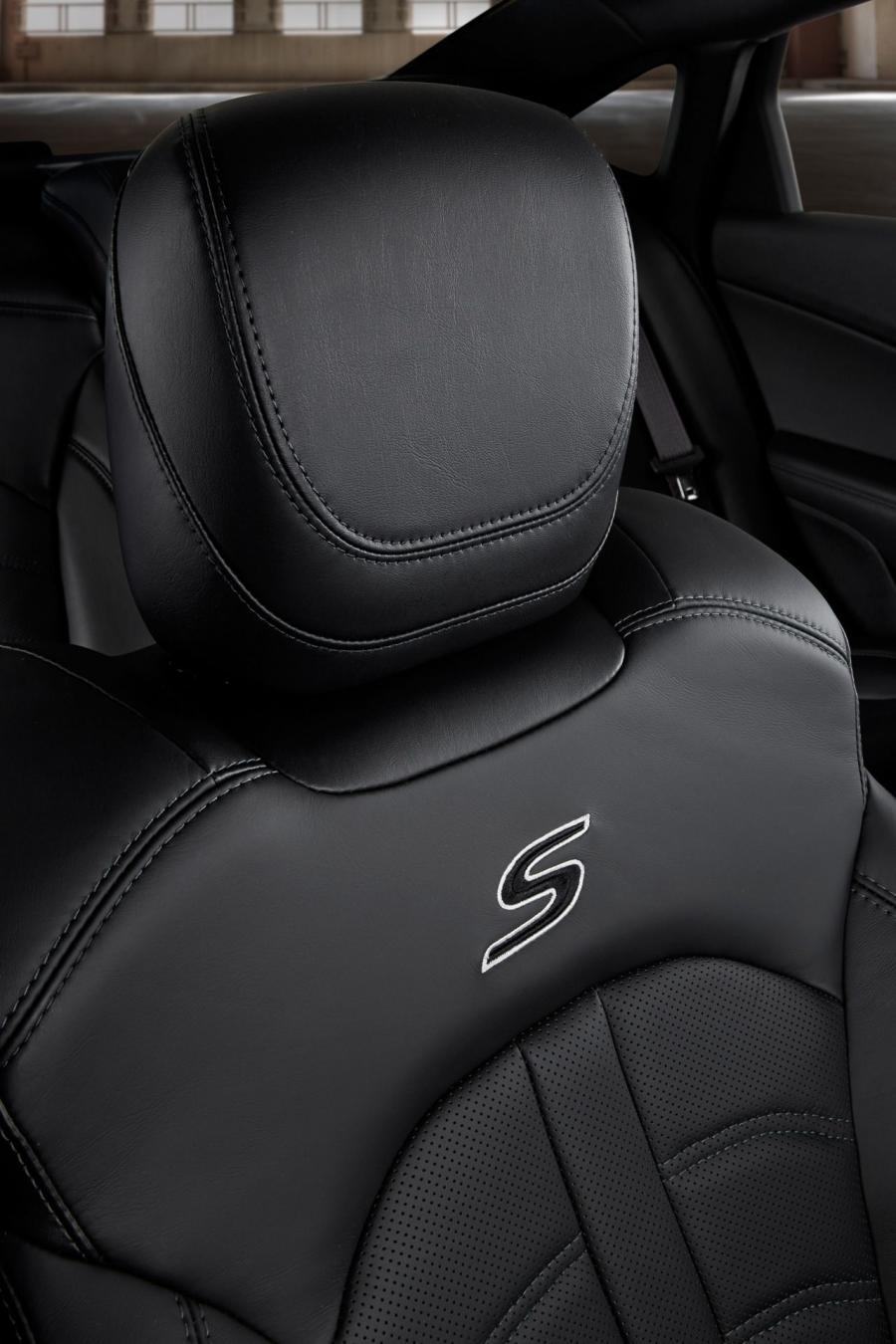  Chrysler 200 2015 года  (фото 50 из 207)